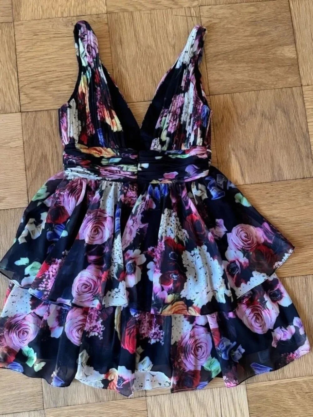 EENA For MacDuggal Size 8 Mini Dress Party Cocktail Wedding Floral Flowy